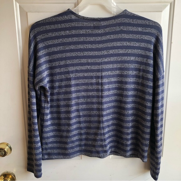 🌟 3/$15 Lucky brand long sleeve striped top with one chest pocket size XS - Picture 2 of 4